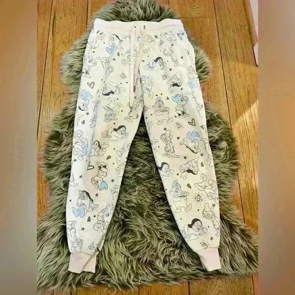 3 for $15//Disney 7 Dwarfs Sleepwear Joggers Size XS - Picture 1 of 8